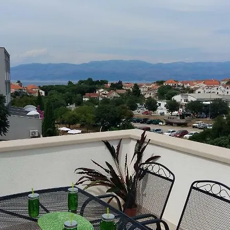 Apartman Marina Sutivan