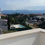 Marina Apartment Sutivan